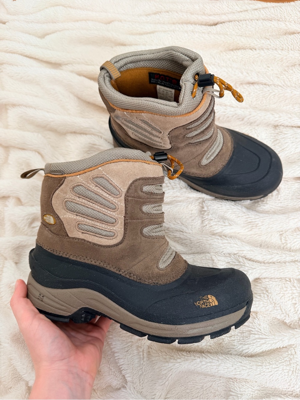 The North Face Heat Shield 200G insulated snow boots kids boys Sz 6Y brown/black